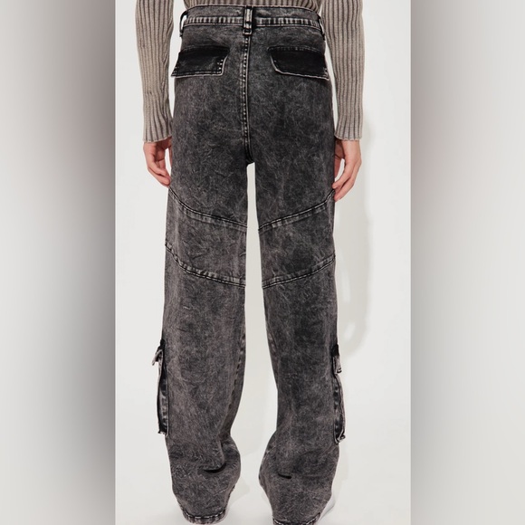 Fashion Nova Black Acid Wash Jeans - Picture 2 of 5